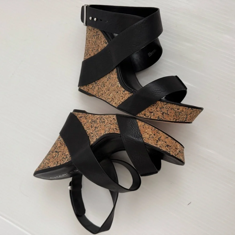 Charles by Charles David Arlington Black Cork platform Wedges sandals